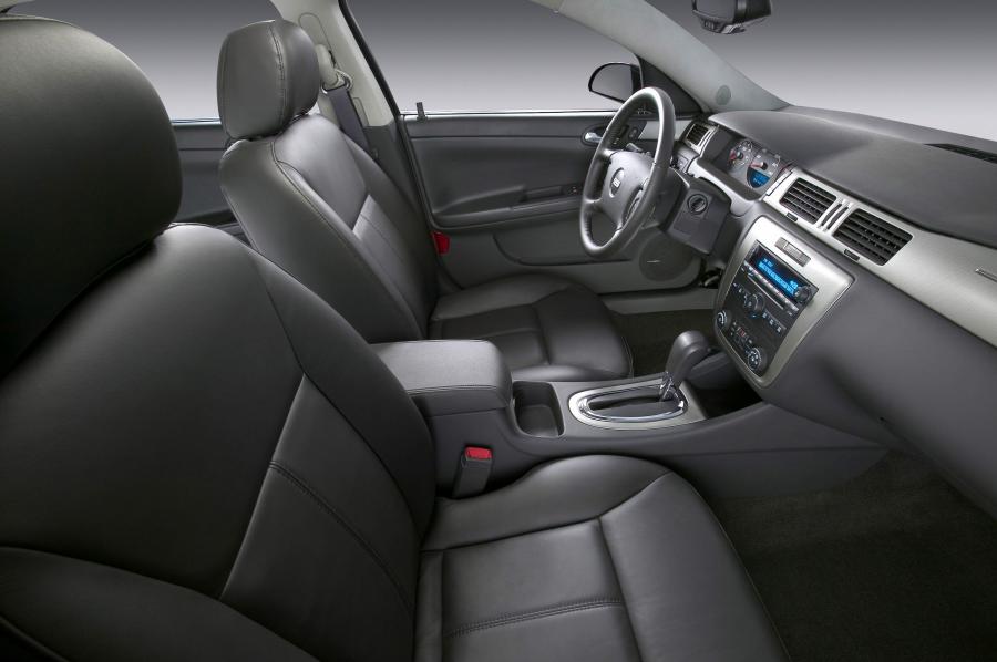  Chevrolet Impala SS 2006 года  (фото 34 из 41)